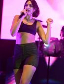 Dua-Lipa-354