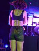 Dua-Lipa-366
