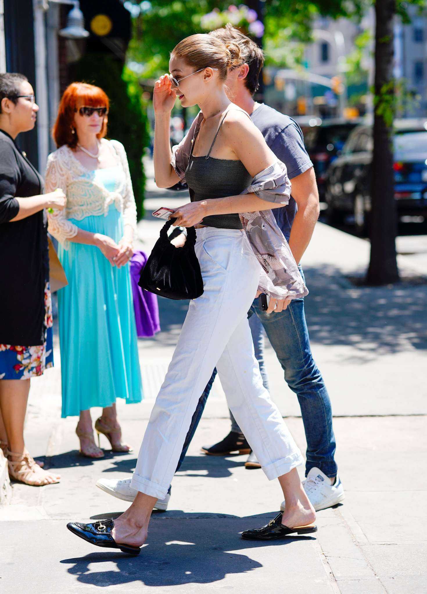 Gigi-Hadid-Pokies-522