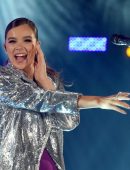 Hailee Steinfeld Performing at Isle of MTV Concert in Malta