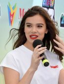 Hailee Steinfeld at Isle of MTV Press Conference in Malta