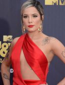 Halsey - 2018 MTV Movie And TV Awards in Santa Monica