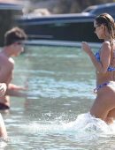 Kimberley-Garner-in-Bikini-369