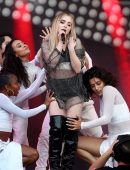 Sabrina Carpenter - 2018 iHeartRadio Wango Tango By AT&T in Los Angeles