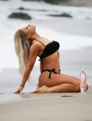 Alysa-Kaempf-in-Bikini-912