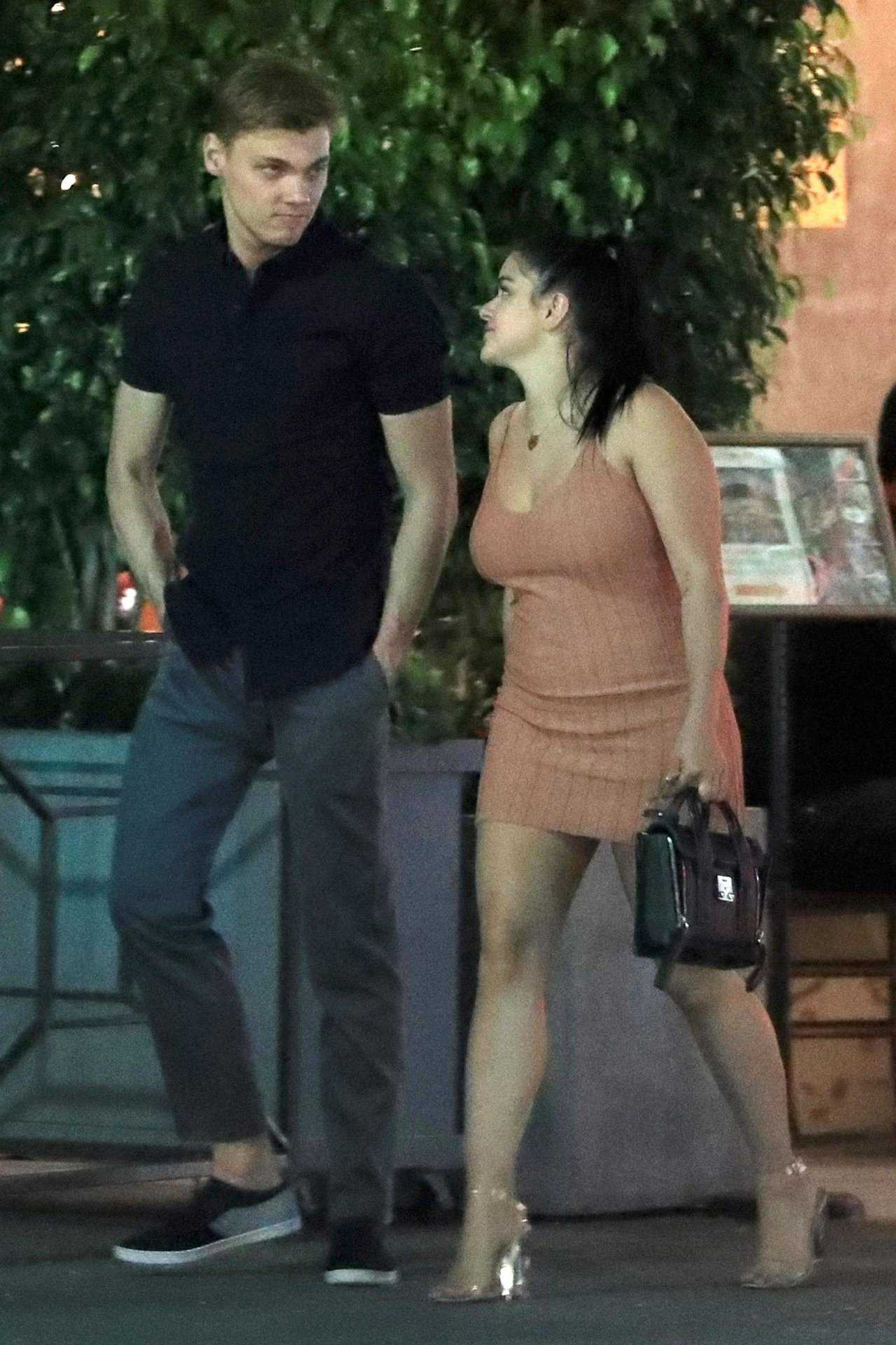 Ariel-Winter-777