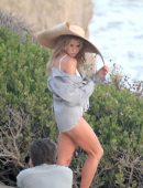 Charlotte-McKinney-205