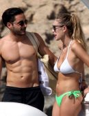 Dylan-Penn-in-Bikini-589