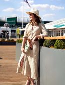 Emma-Watson-at-Wimbledon-2018-404