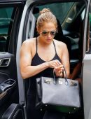 Jennifer-Lopez-Booty-in-Black-Tights-951