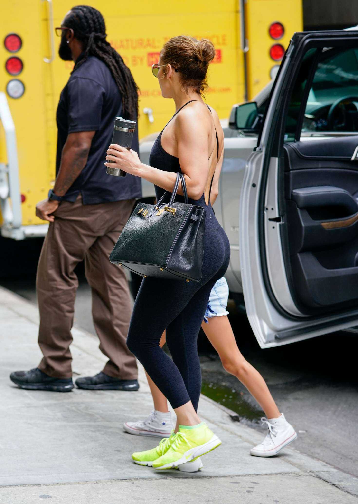 Jennifer Lopez Booty in Tights, Out in New York