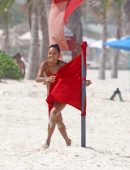Karrueche-Tran-in-Bikini-18