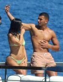 Kourtney-Kardashian-4