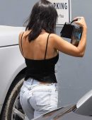 Kourtney Kardashian Arriving at a Studio in Woodland Hills