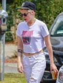 Kristen Stewart and Stella Maxwell Papped in Los Feliz