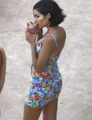 Olivia-Culpo-Leggy-11