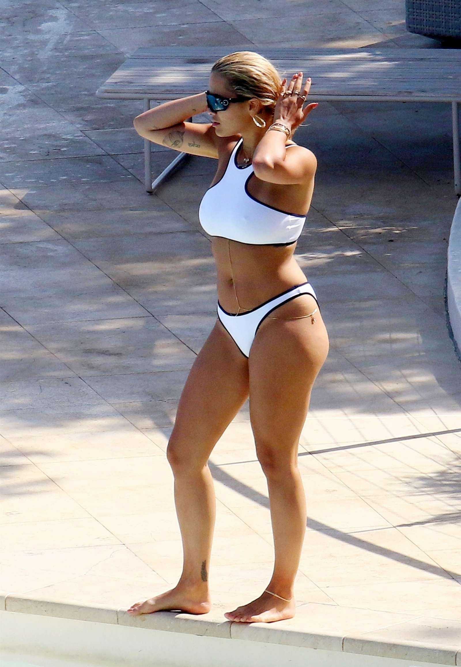 Rita-Ora-in-Bikini-14