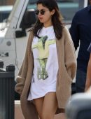 Selena Gomez Out for Breakfast in Studio City