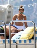 Jennifer Lopez on Holiday on her Yacht in Positano
