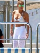 Jennifer Lopez on Holiday on her Yacht in Positano