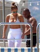 Jennifer Lopez on Holiday on her Yacht in Positano