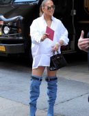 Jennifer Lopez Leggy Out in New York