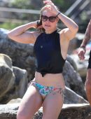 Jessica-Marais-in-Bikini-Bottoms-2018-7
