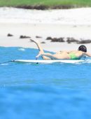 Kendall-Jenner-Ass-in-Swimsuit-in-Mexico-522