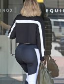 Khloe Kardashian Booty, Out in LA