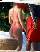 Kourtney-Kardashian-840