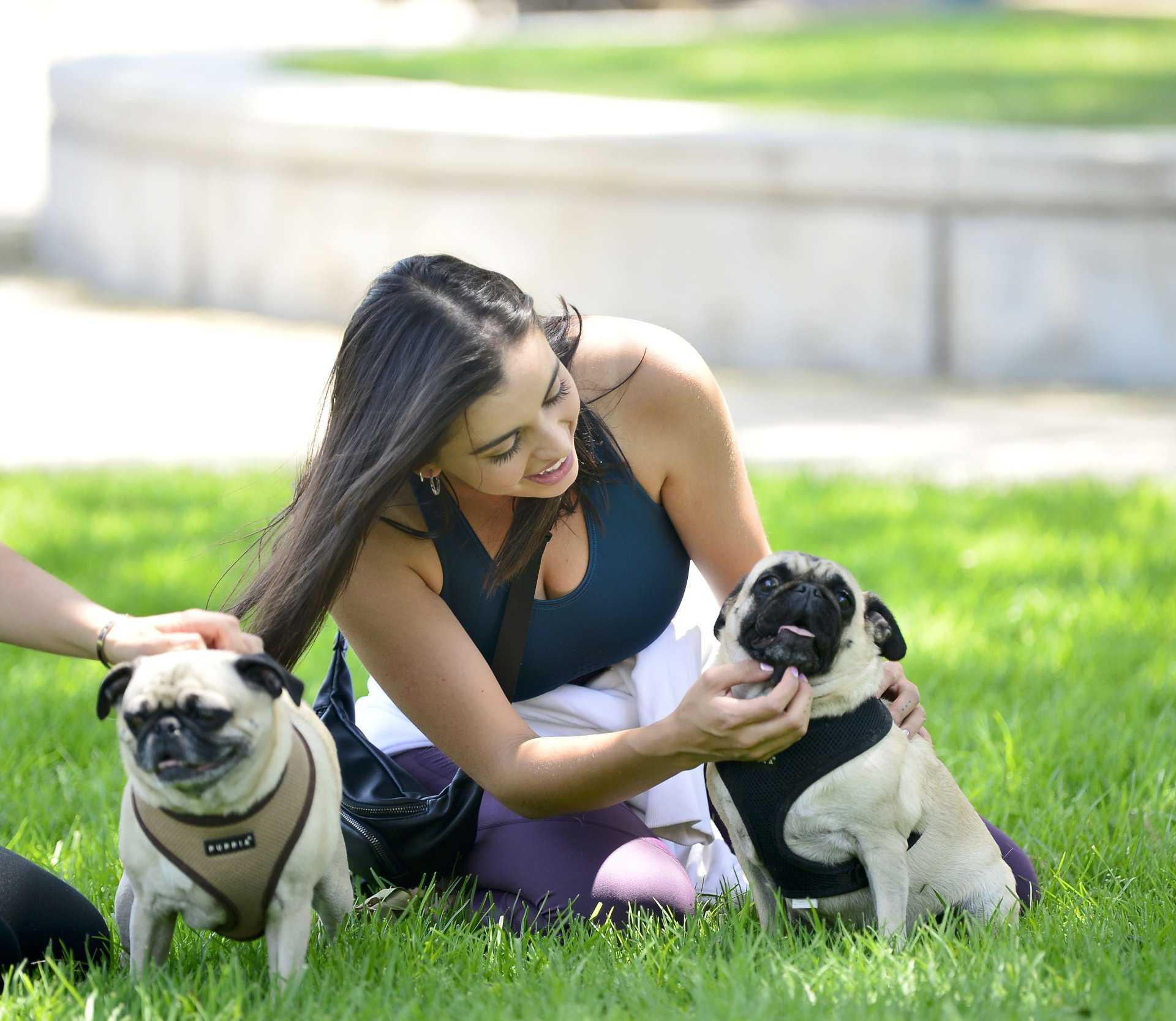Rebecca-Black-Practicing-Yoga-19