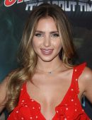 Ryan Newman at the Premiere of The Last Sharknado: It's About Time in LA
