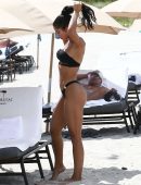 Yovanna-Ventura-in-Black-Bikini-704