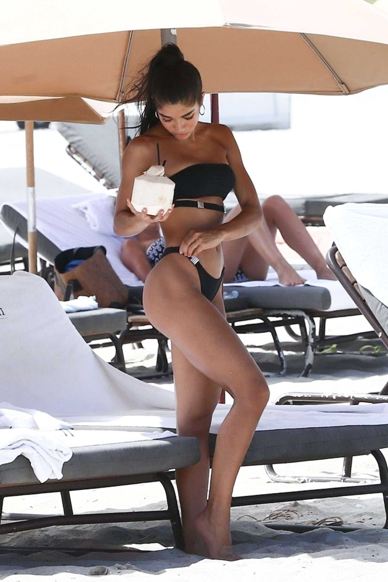 Yovanna-Ventura-in-Black-Bikini-707