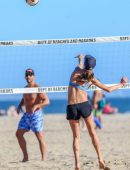Alessandra Ambrosio Playing Volleyball on the Beach in Santa Monica