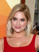 Ashley-Benson-at-Premiere-of-Her-Smell-5