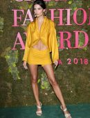 Emily Ratajkowski Upskirt at Green Carpet Fashion Awards Italia 2018 in Milan