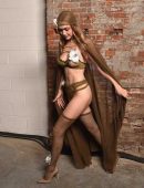 Gigi Hadid – Savage X Fenty Fashion Show in New York