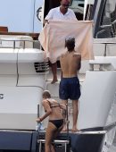 Hailey Baldwin in Bikini with Justin Bieber at a Yacht in Italy