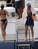 Hailey Baldwin in Bikini with Justin Bieber at a Yacht in Italy