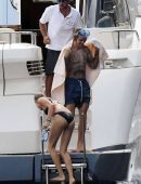 Hailey Baldwin in Bikini with Justin Bieber at a Yacht in Italy