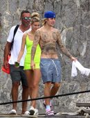 Hailey Baldwin in Bikini with Justin Bieber at a Yacht in Italy