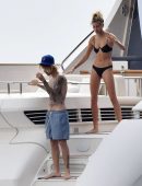 Hailey Baldwin in Bikini with Justin Bieber at a Yacht in Italy