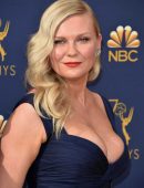 Kirsten Dunst at 2018 Emmy Awards in Los Angeles