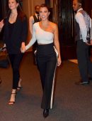 Kourtney Kardashian with Friends for Dinner Out in NYC