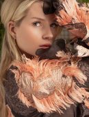 Lottie Moss in ELLE Bulgaria by Anna Zesiger - October 2018