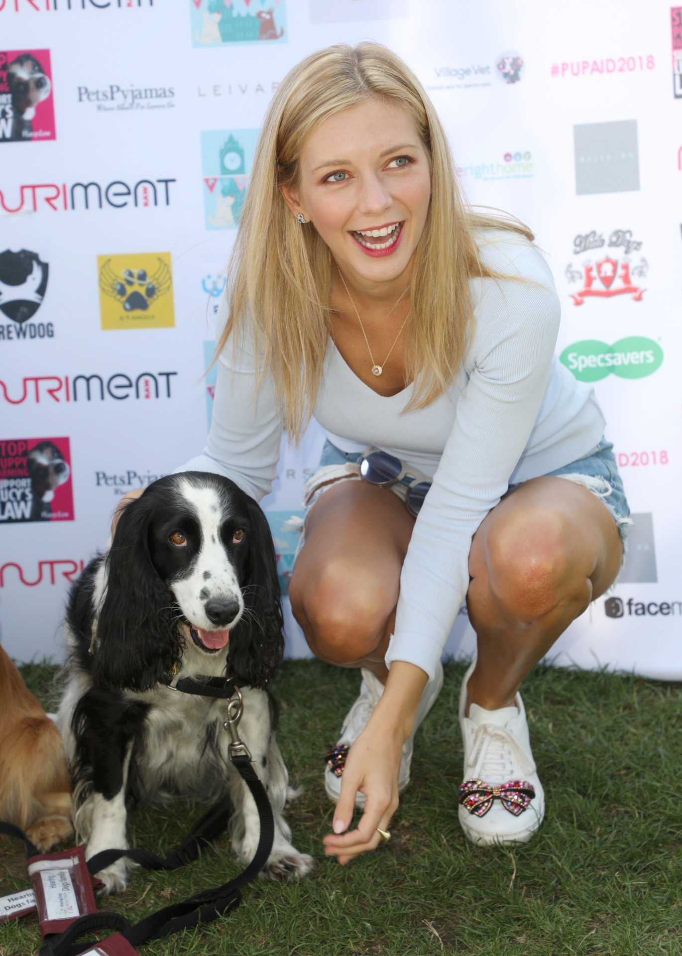 Rachel-Riley-Leggy-53