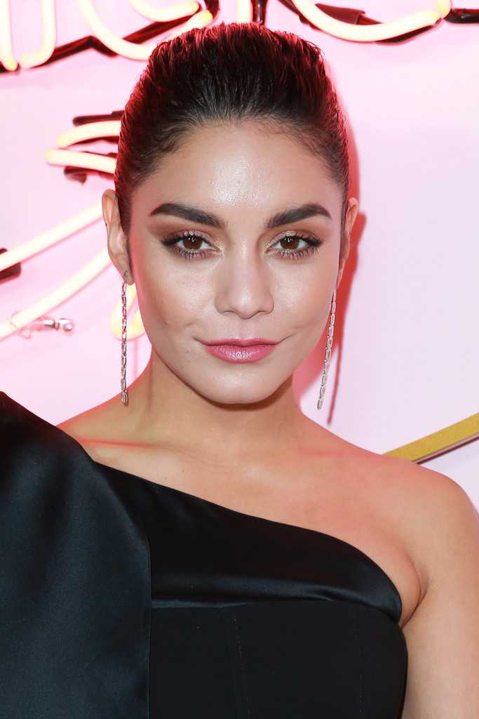 Vanessa-Hudgens-Post-Emmy-Awards-Party-2018-7