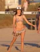 Alessandra Ambrosio Playing on the Beach in Santa Monica
