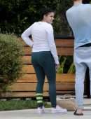 Ariel Winter Booty, Out With Her Boyfriend and Dog in Los Angeles